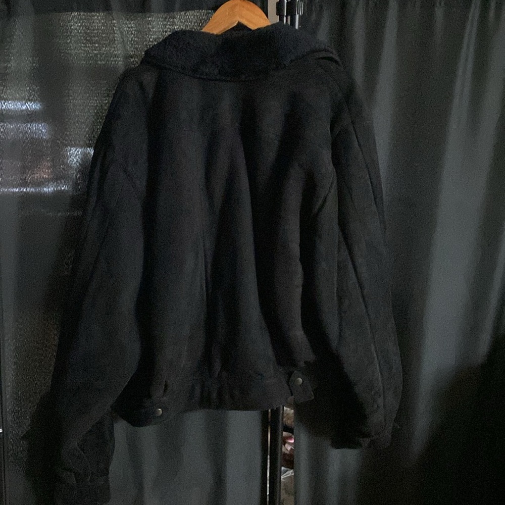 Men’s Shearling Jacket. - Picture 3 of 6